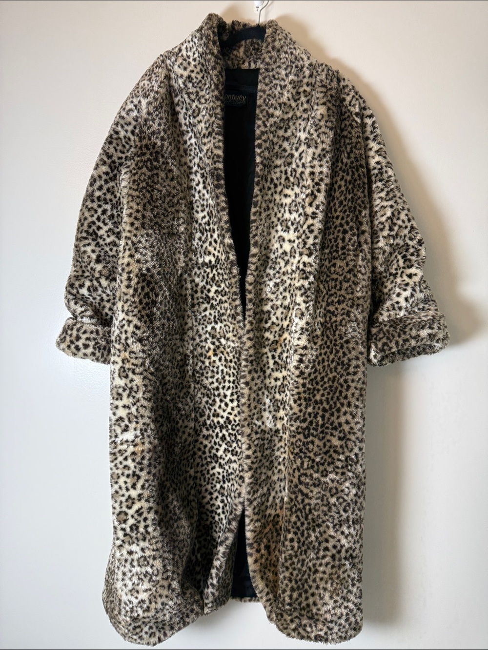 Leopard Print Faux Fur Coat - Women’s Beige & Brown Plush Open Front Cape